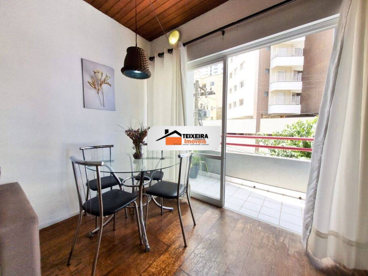 Apartamento duplex São Benedito, Poços de Caldas - MG