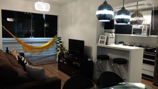 Apartamento de 80 m² na Doutor Carlos Renato R. Fonseca - Chácara das Pedras - Porto Alegre - RS, à 