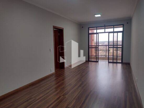 Apartamento de 140 m² Centro - Jaú, à venda por R$ 670.000