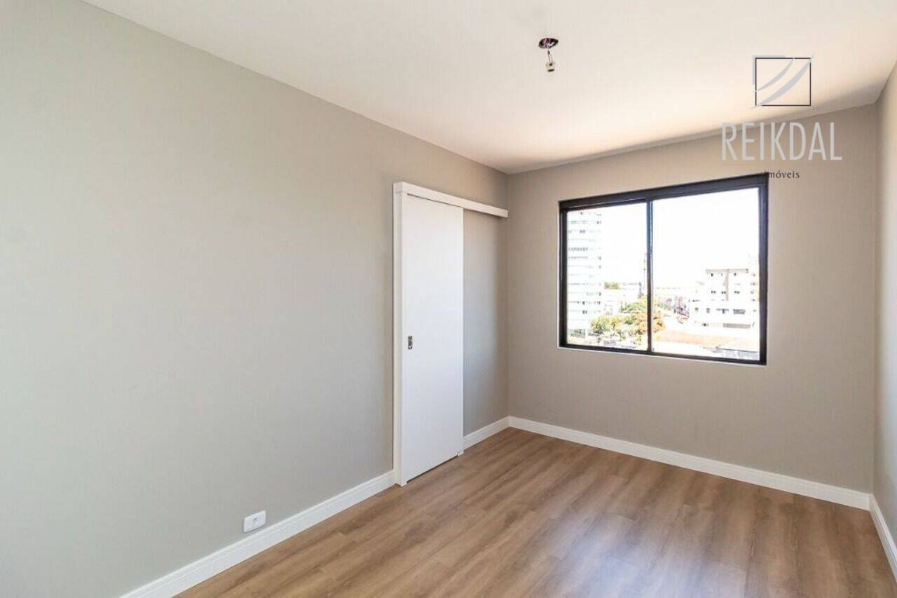 Apartamento Mercês, Curitiba - PR