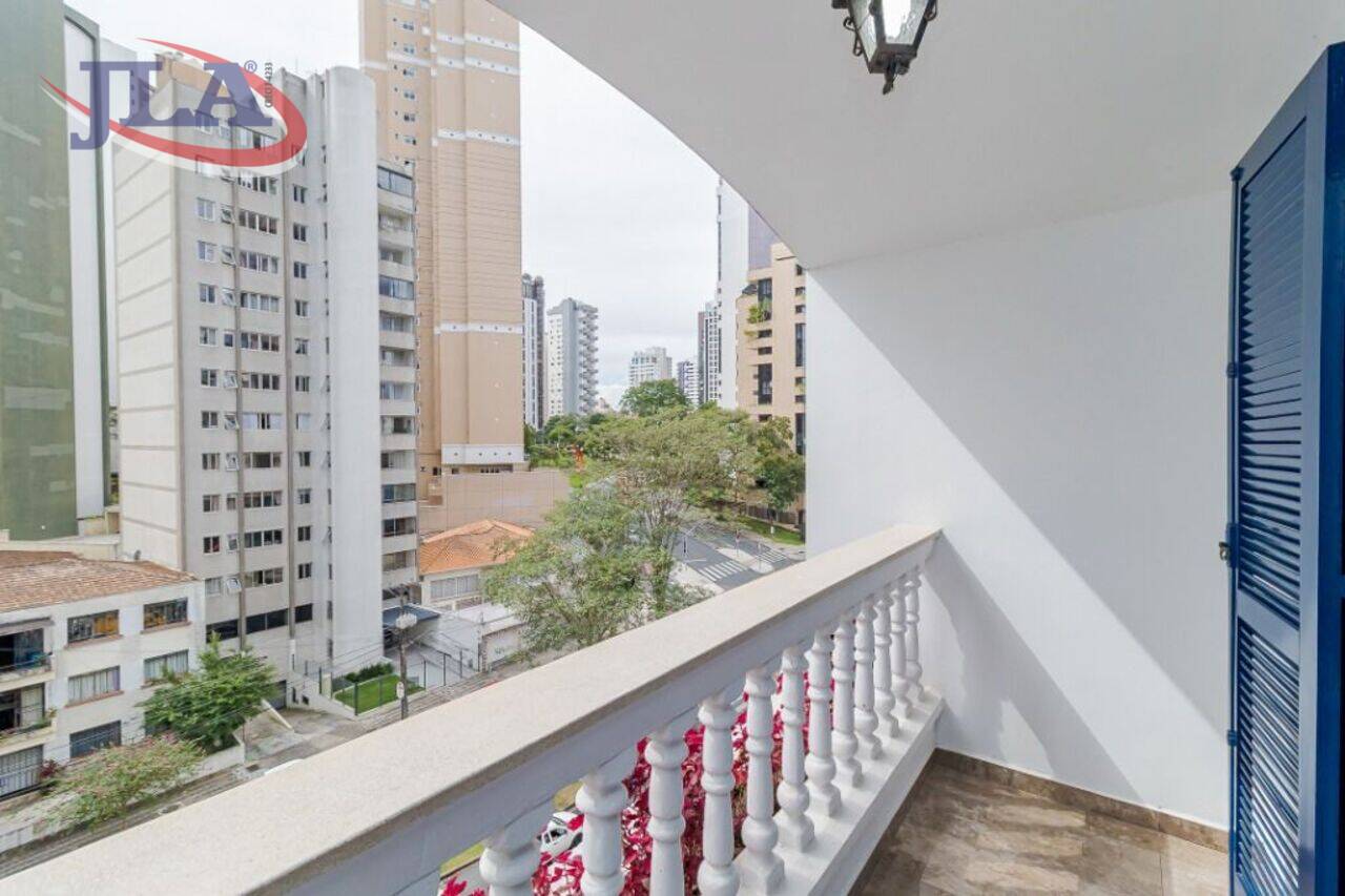 Apartamento Água Verde, Curitiba - PR