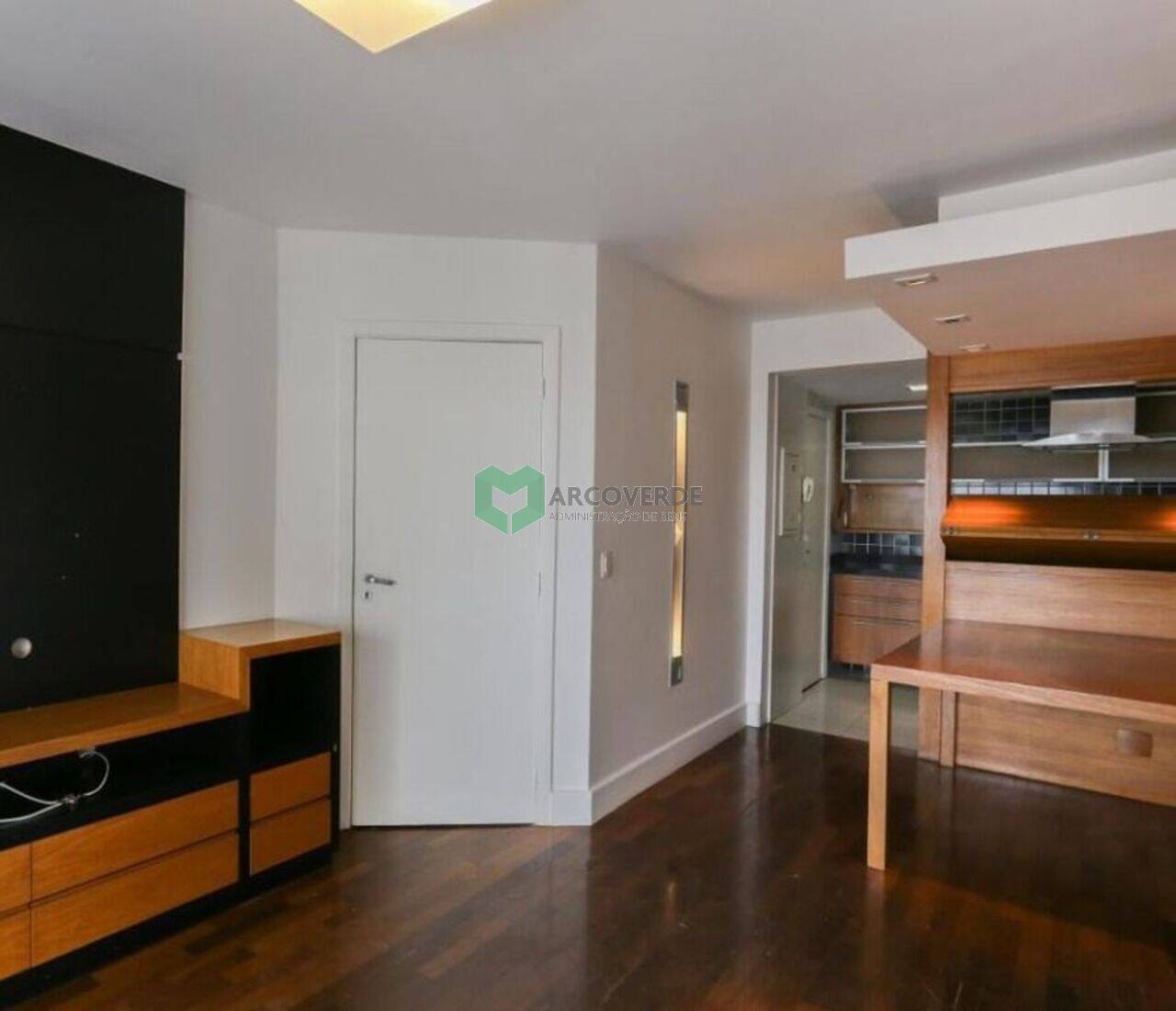 Apartamento Vila Madalena, São Paulo - SP