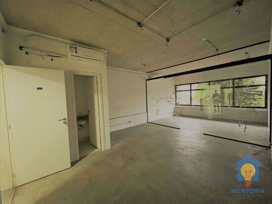 Sala de 41 m² na San Francisco - Granja Viana - Cotia - SP, aluguel por R$ 2.300/mês