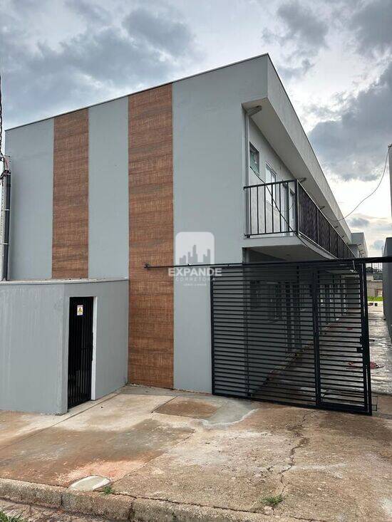 Apartamento de 35 m² Jardim Itamarati - Botucatu, aluguel por R$ 900/mês