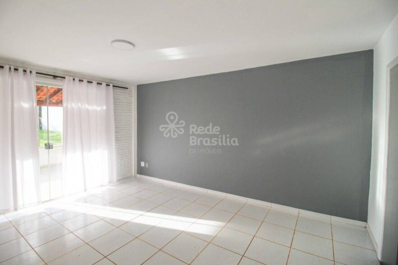 Casa Setor Habitacional Jardim Botânico, Brasília - DF