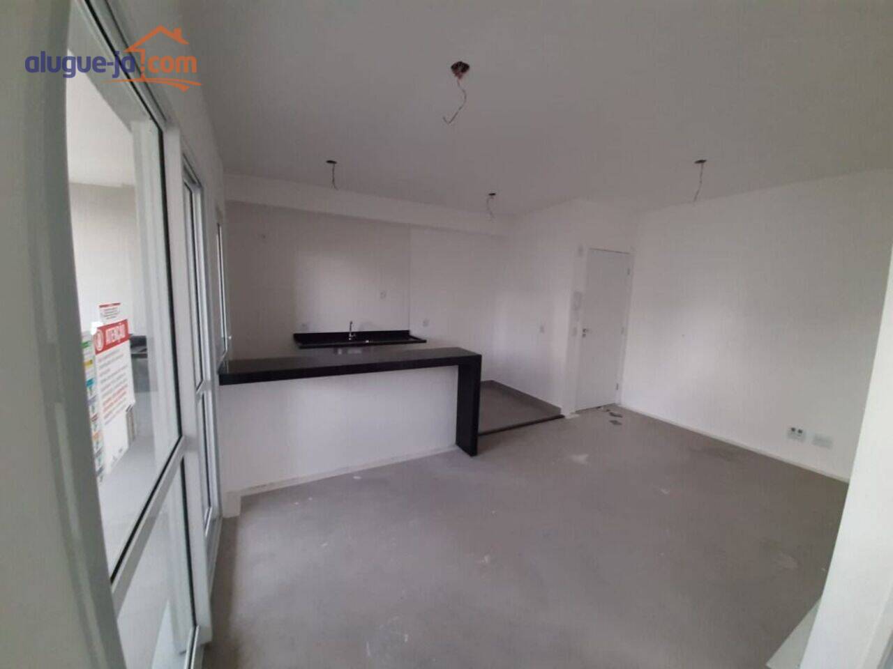 Apartamento Conjunto Residencial Trinta e Um de Março, São José dos Campos - SP