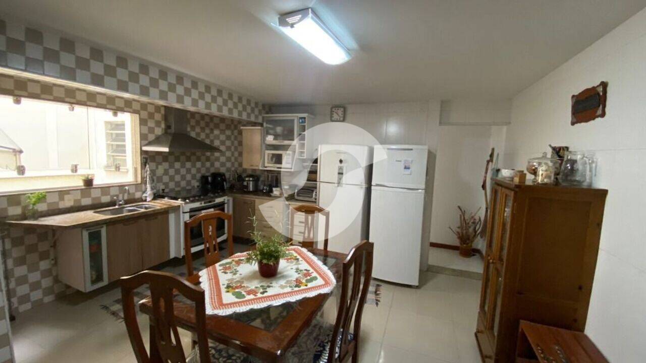 Apartamento Santa Rosa, Niterói - RJ