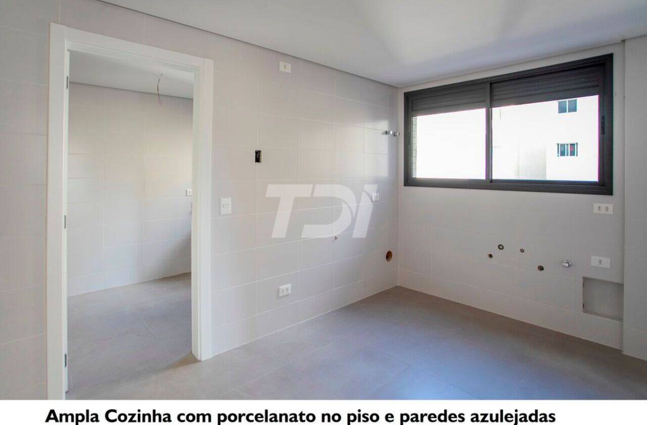 Apartamento Mercês, Curitiba - PR