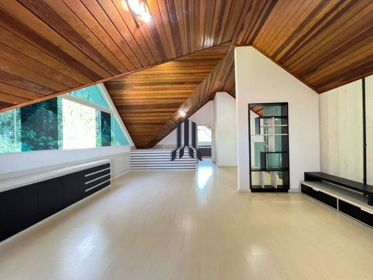 Casa Santa Felicidade, Curitiba - PR