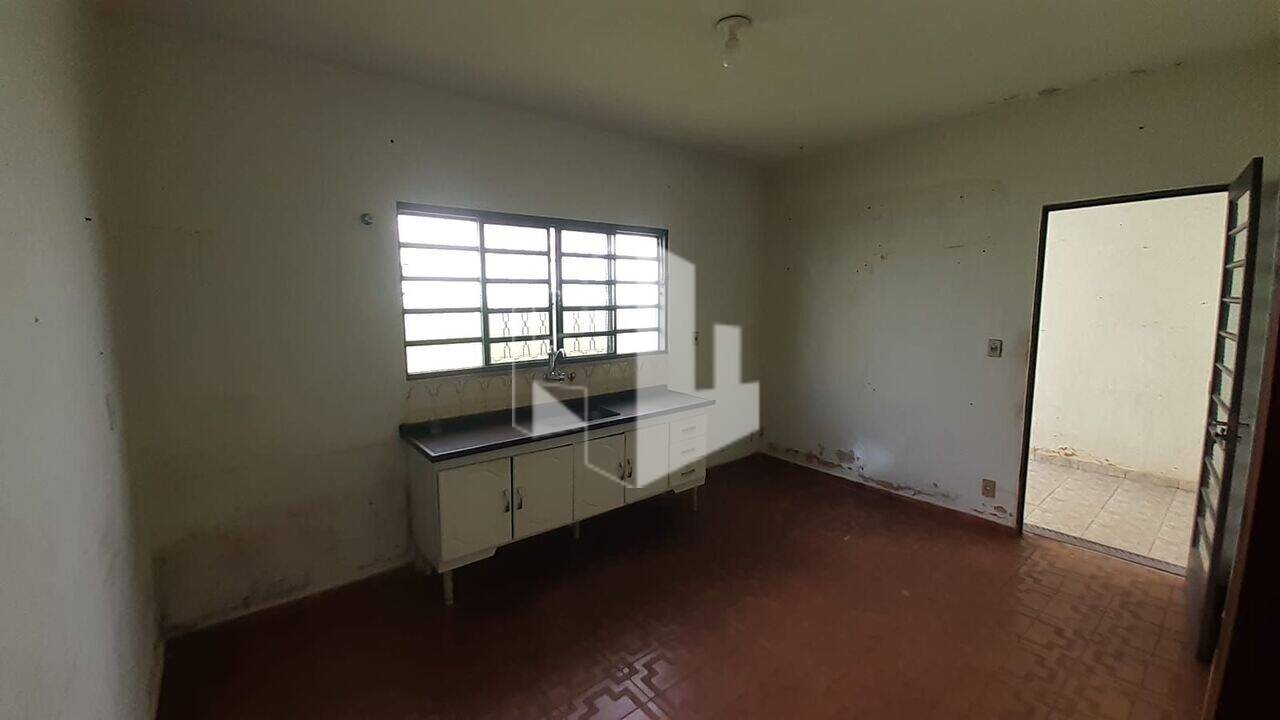 Casa Jardim Maria Luiza, Bariri - SP