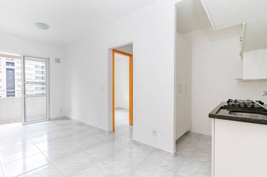 Apartamento de 34 m² na Emiliano Perneta - Centro - Curitiba - PR, aluguel por R$ 1.900/mês