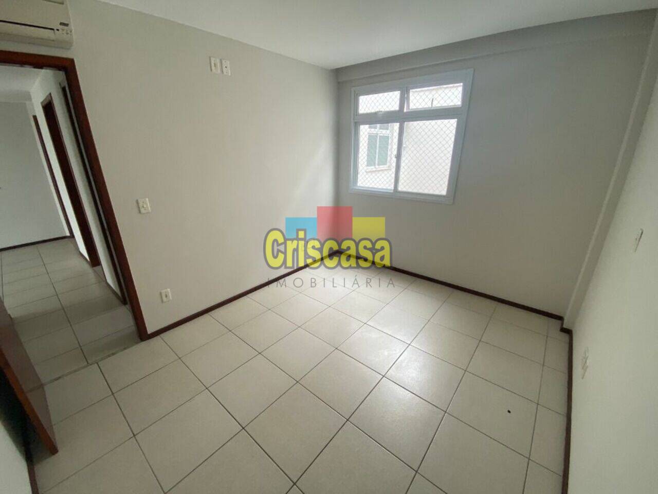 Apartamento duplex Extensão do Bosque, Rio das Ostras - RJ