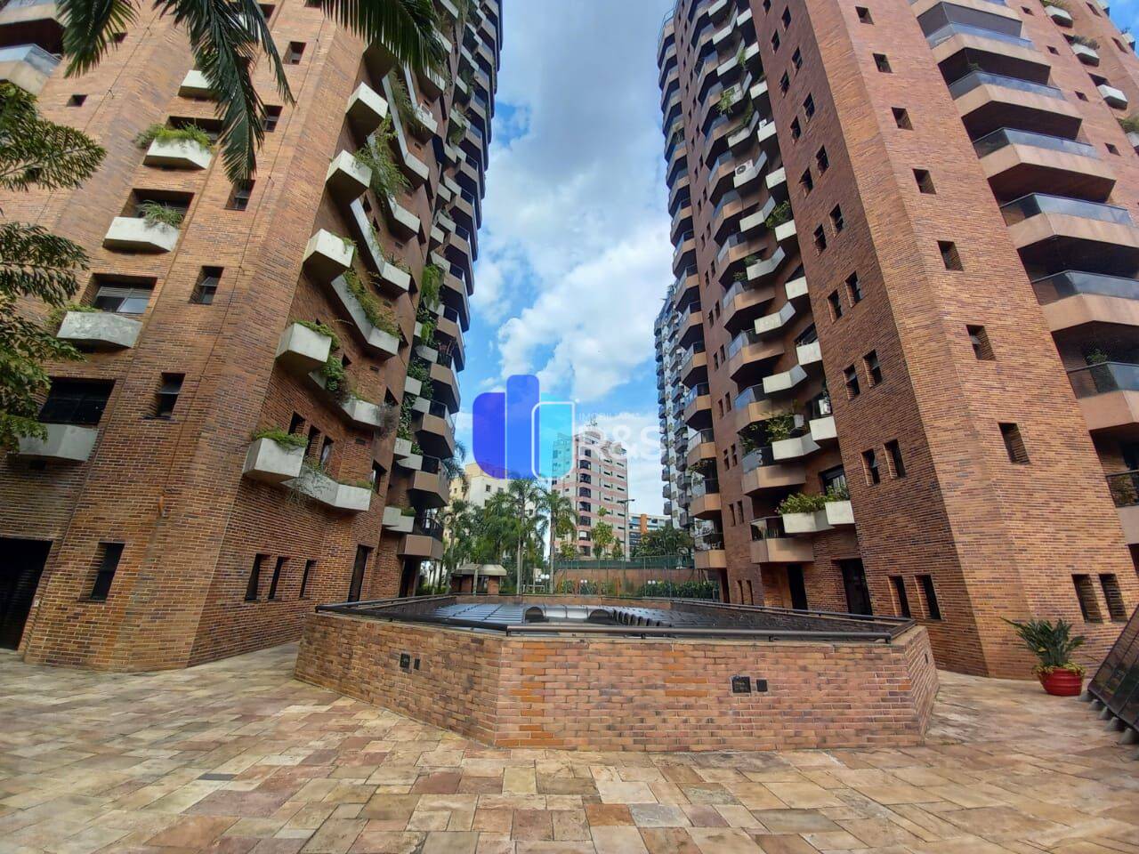 Apartamento duplex Vila Andrade, São Paulo - SP