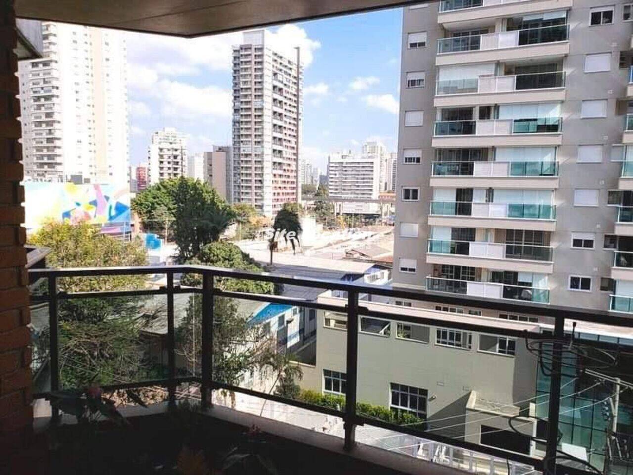 Apartamento Brooklin, São Paulo - SP