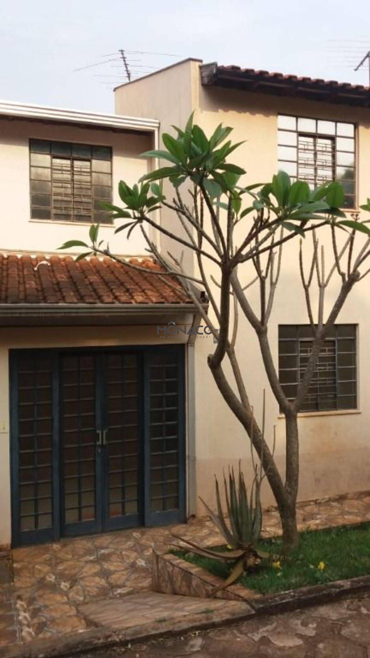 Casa Jardim Tókio, Londrina - PR