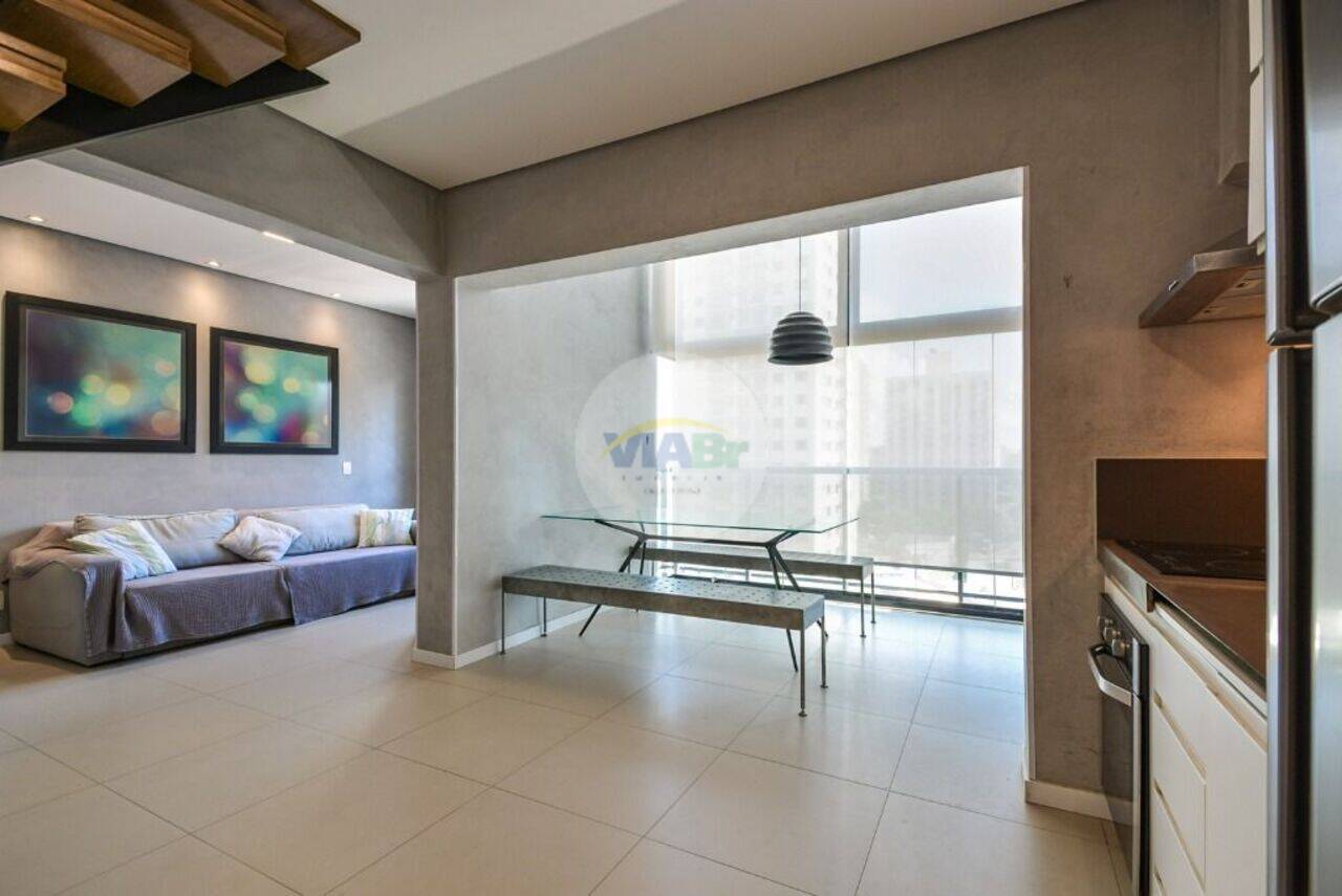 Apartamento duplex Vila Olímpia, São Paulo - SP