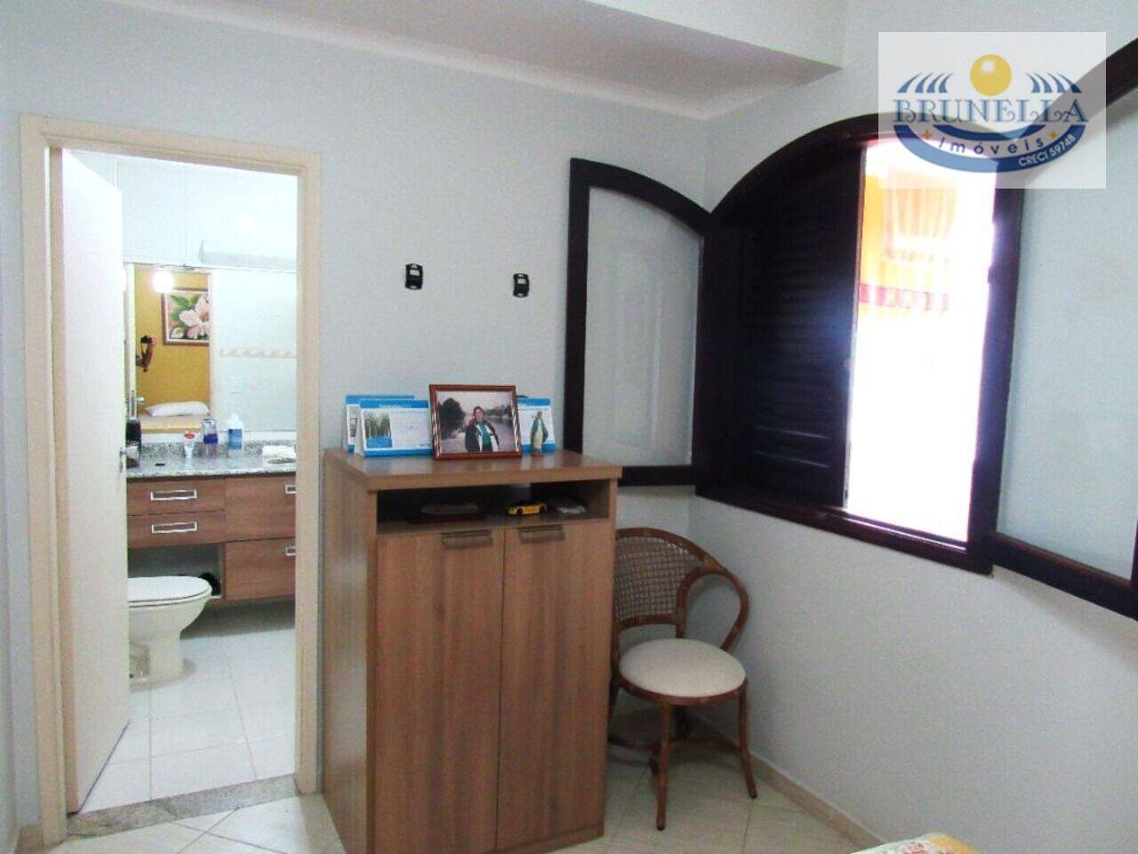 Apartamento Praia da Enseada – Aquário, Guarujá - SP