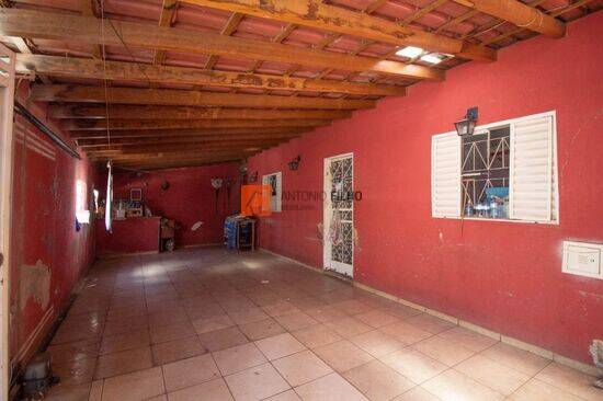 Casa de 67 m² Setor Tradicional - São Sebastião, à venda por R$ 250.000