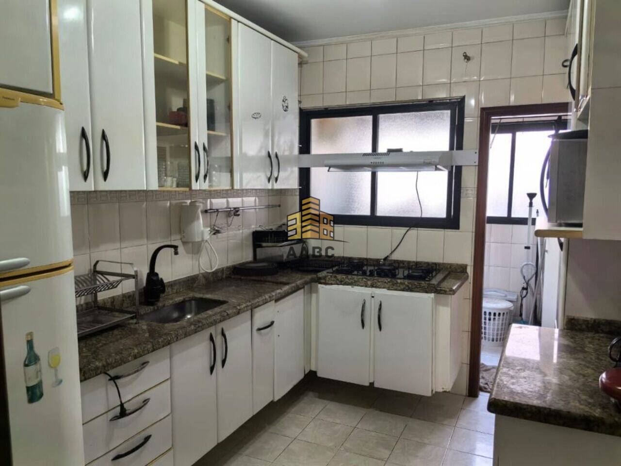 Apartamento Encruzilhada, Santos - SP