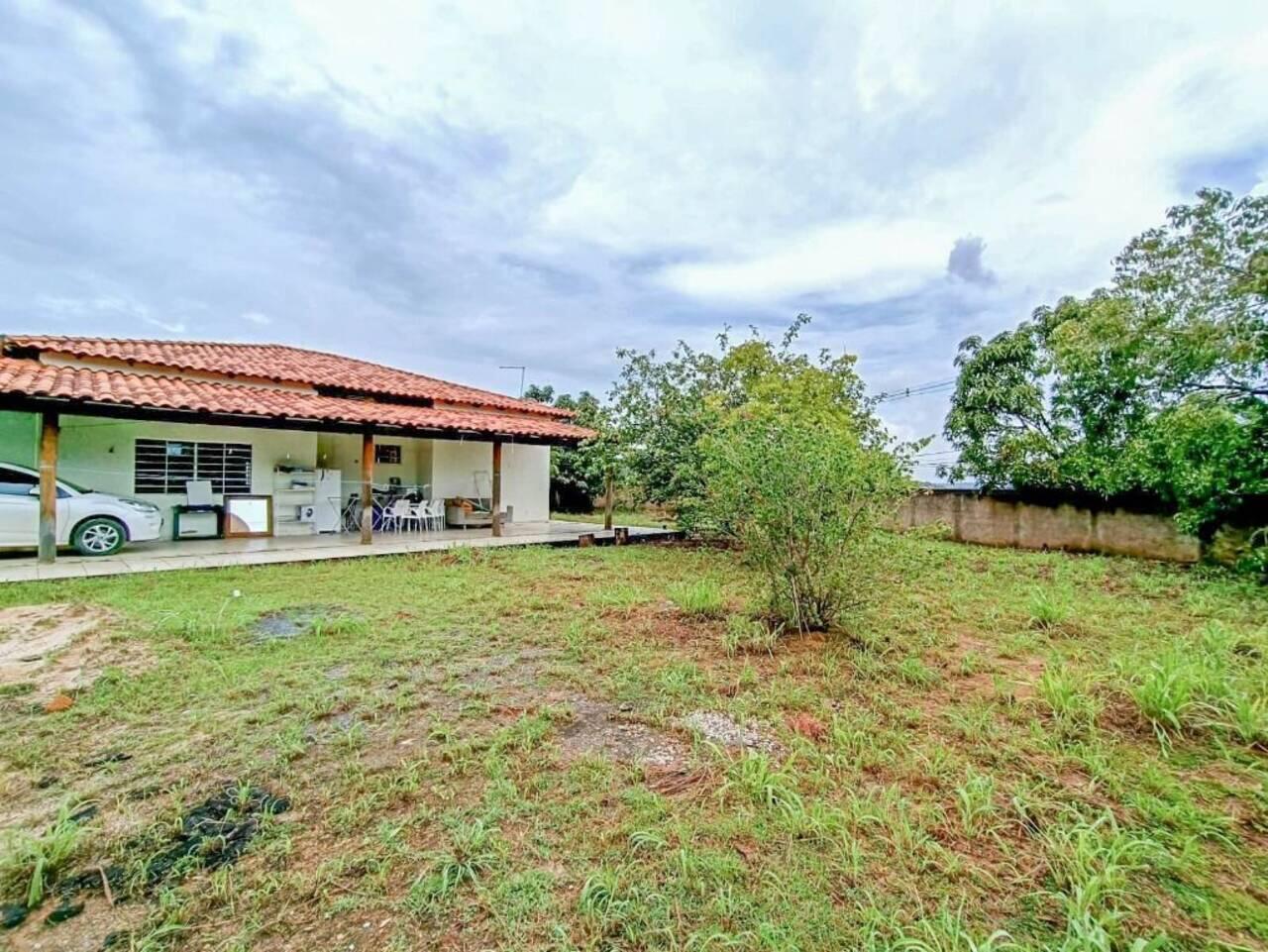 Casa Setor Habitacional Jardim Botânico, Brasília - DF