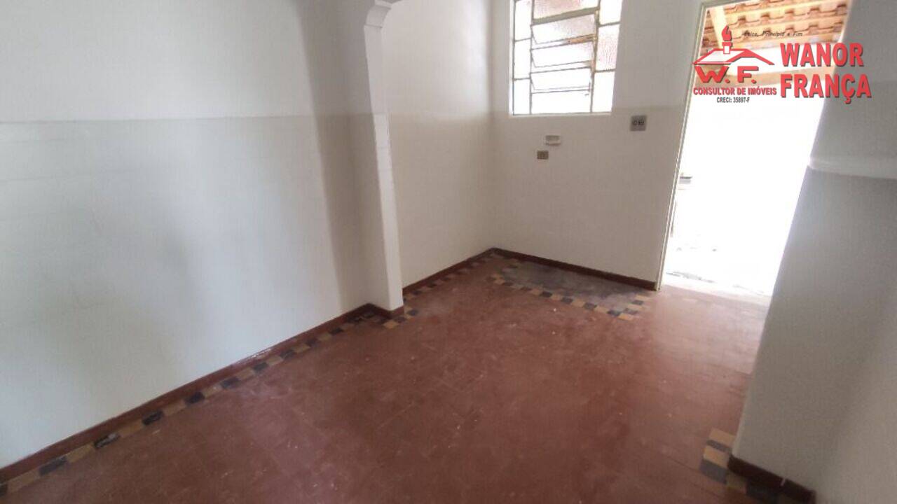 Casa Vila Alves, Guaratinguetá - SP