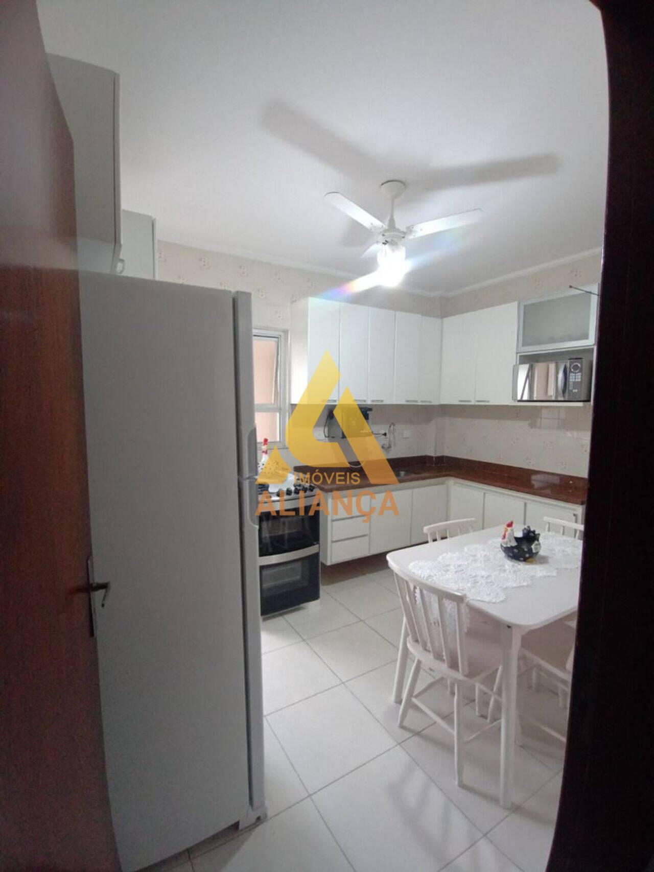 Apartamento Gonzaga, Santos - SP