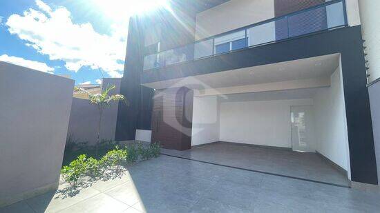 Sobrado de 179 m² na Florianópolis - Zona 02 - Cianorte - PR, à venda por R$ 1.200.000