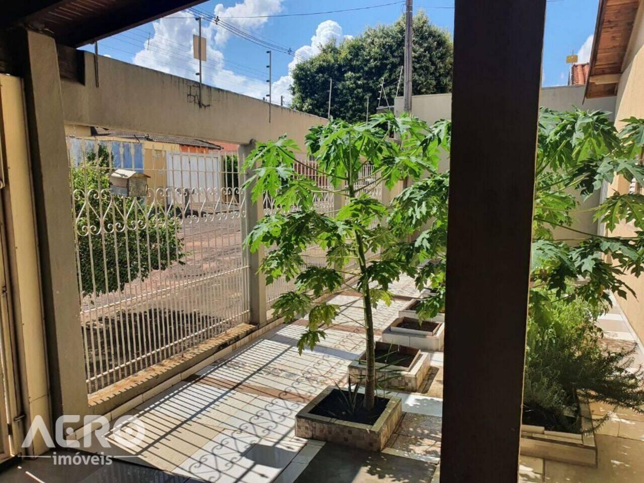 Casa Jardim Terra Branca, Bauru - SP