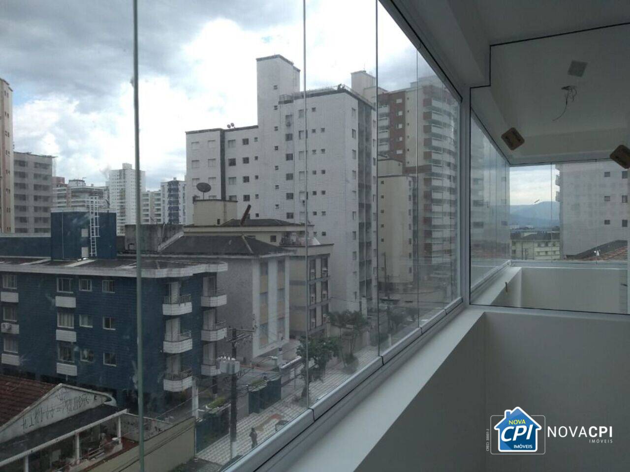 Apartamento Vila Guilhermina, Praia Grande - SP