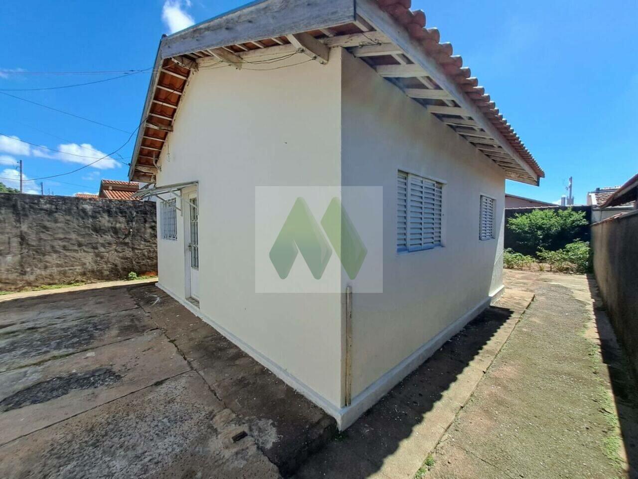 Casa Vila Nova Botucatu, Botucatu - SP