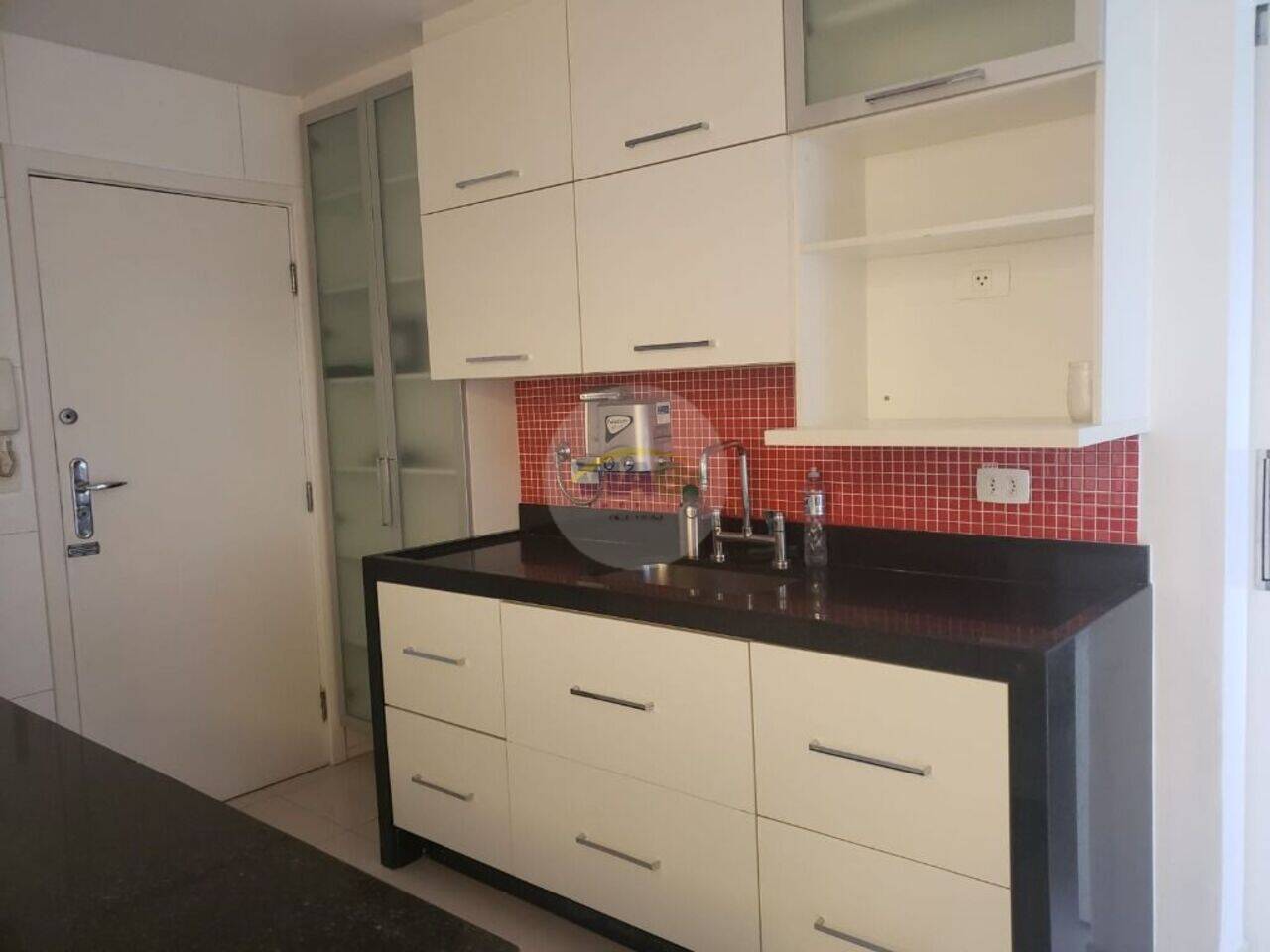 Apartamento Bela Vista, São Paulo - SP