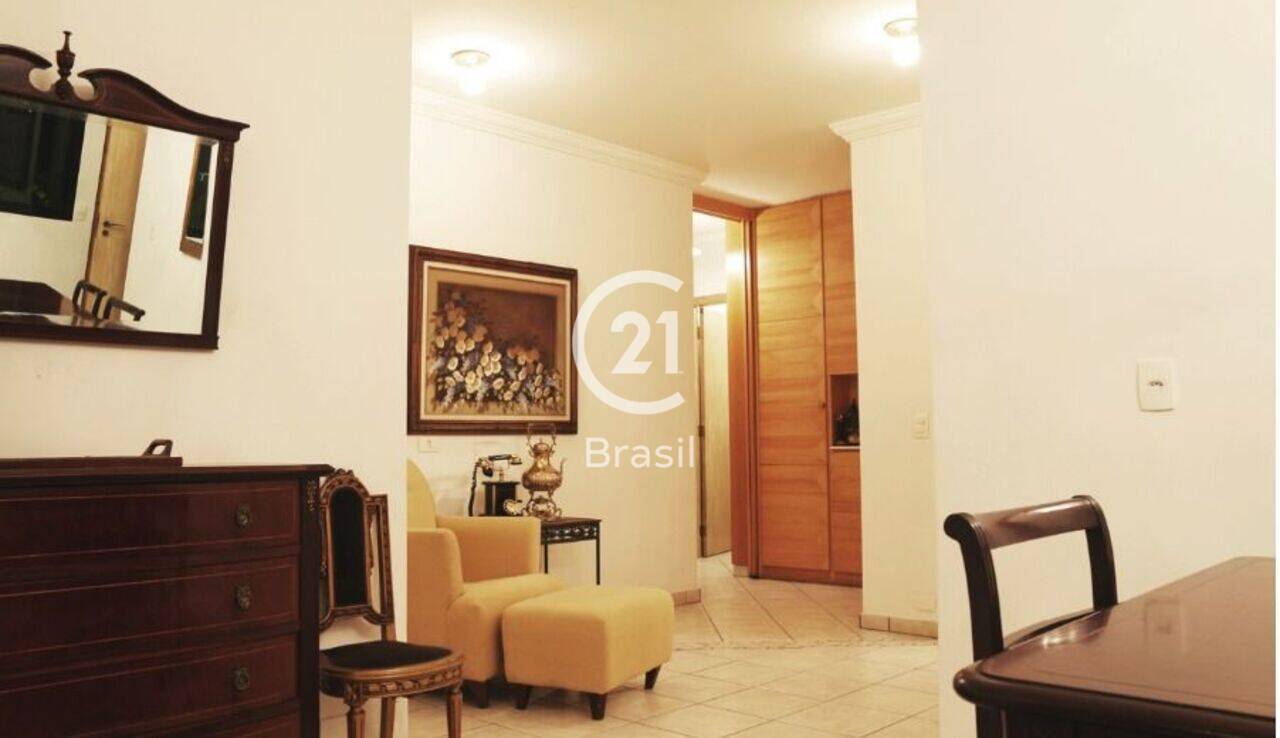 Apartamento Moema, São Paulo - SP