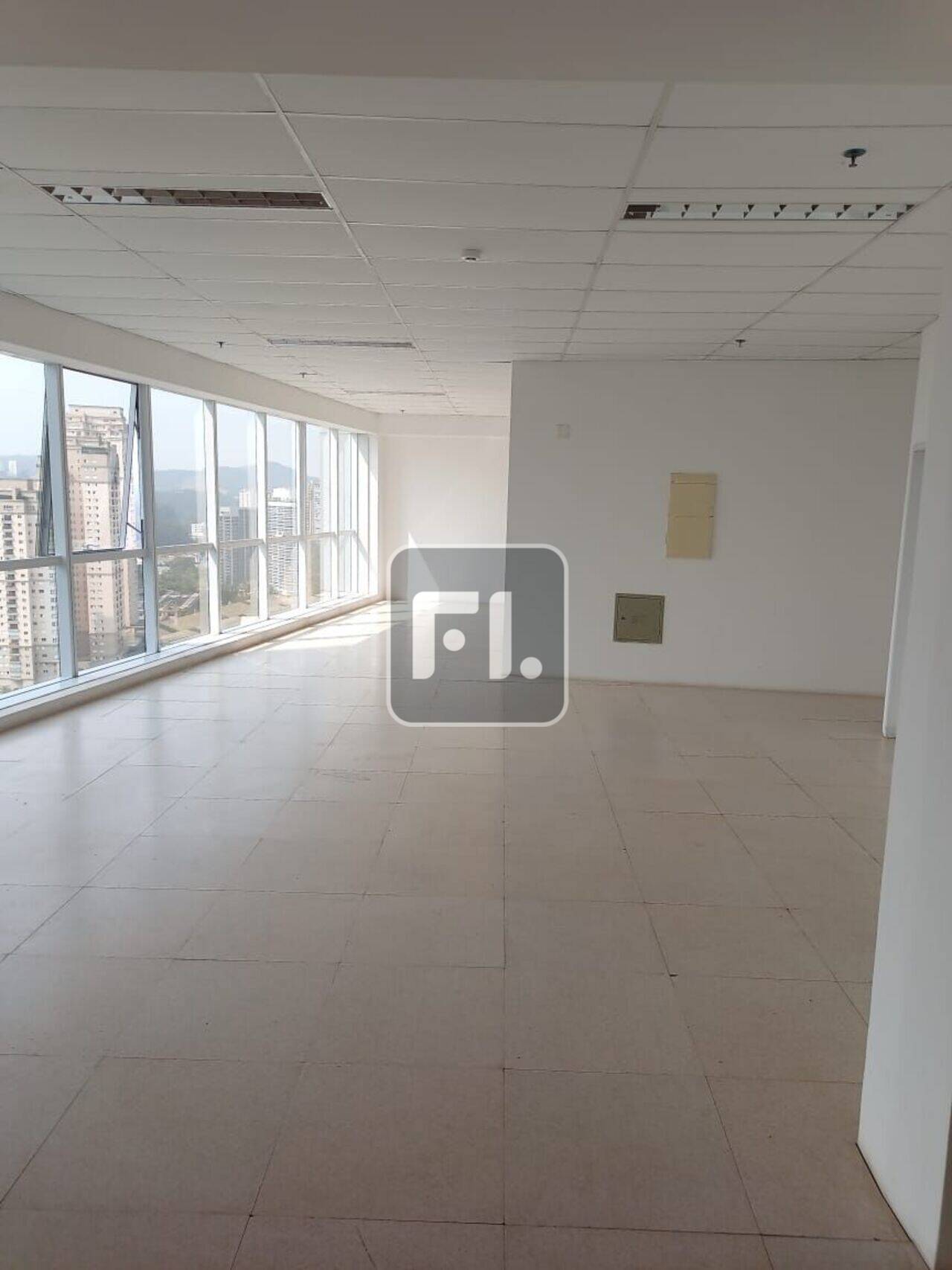 Conjunto Alphaville Empresarial, Barueri - SP