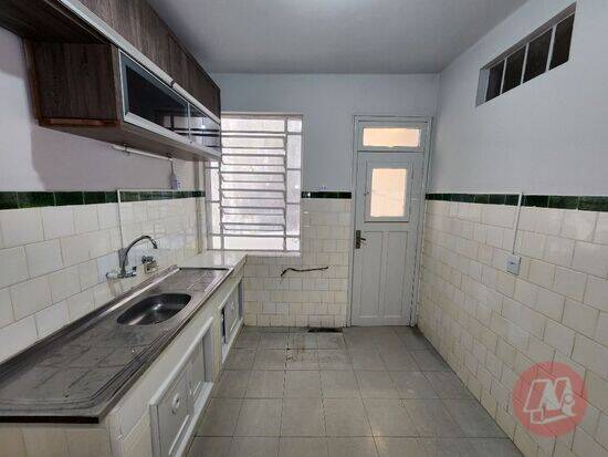 Apartamento de 100 m² Rio Branco - Porto Alegre, aluguel por R$ 2.000/mês