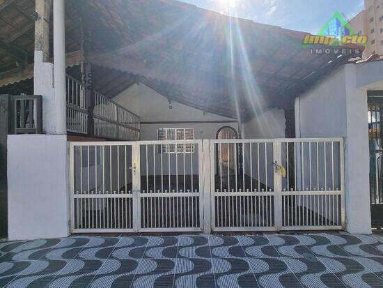 Casa de 65 m² Maracanã - Praia Grande, à venda por R$ 380.000