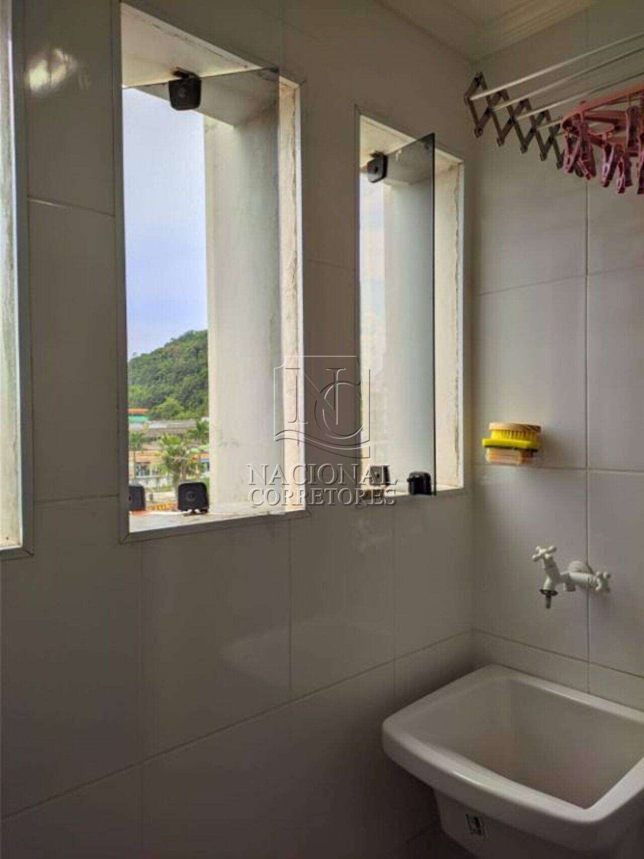 Apartamento Loteamento João Batista Julião, Guarujá - SP