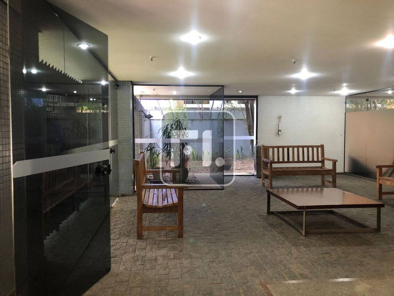 Conjunto para alugar, 100 m² Paraíso - São Paulo/SP
