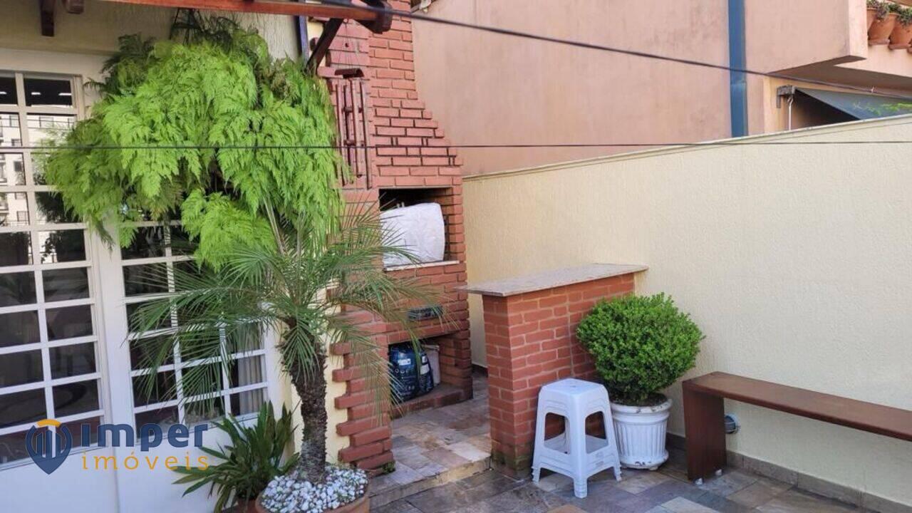 Casa Perdizes, São Paulo - SP