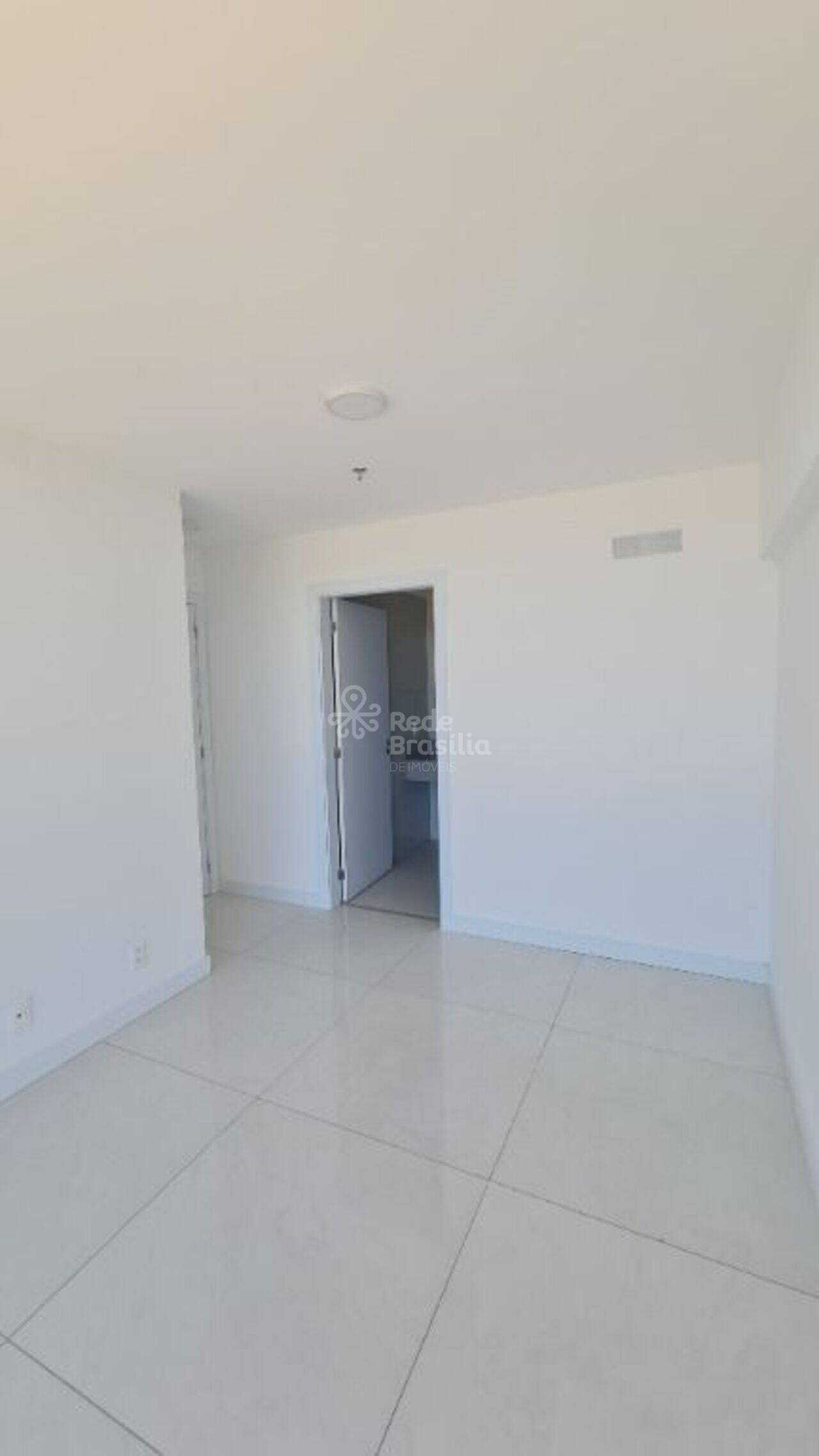 Apartamento Zona Industrial, Brasília - DF