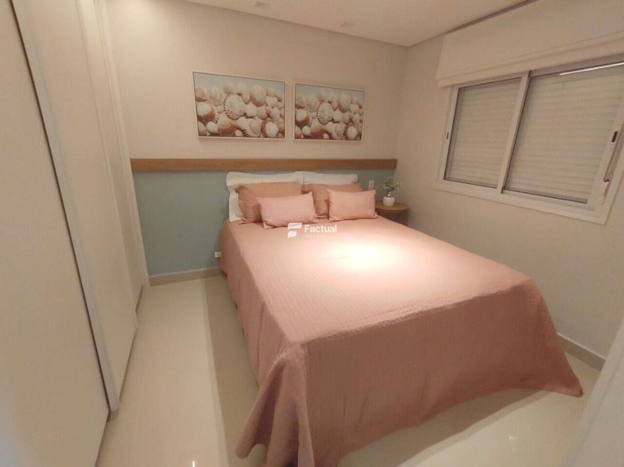 Apartamento Enseada, Guarujá - SP