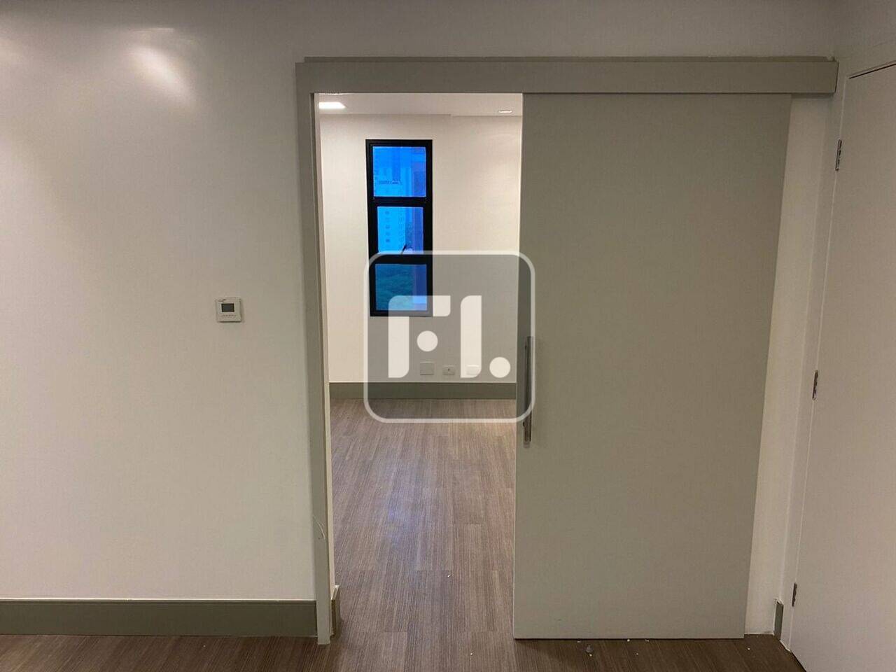 Conjunto para locação e venda, 110 m² -Bela Vista - São Paulo/SP