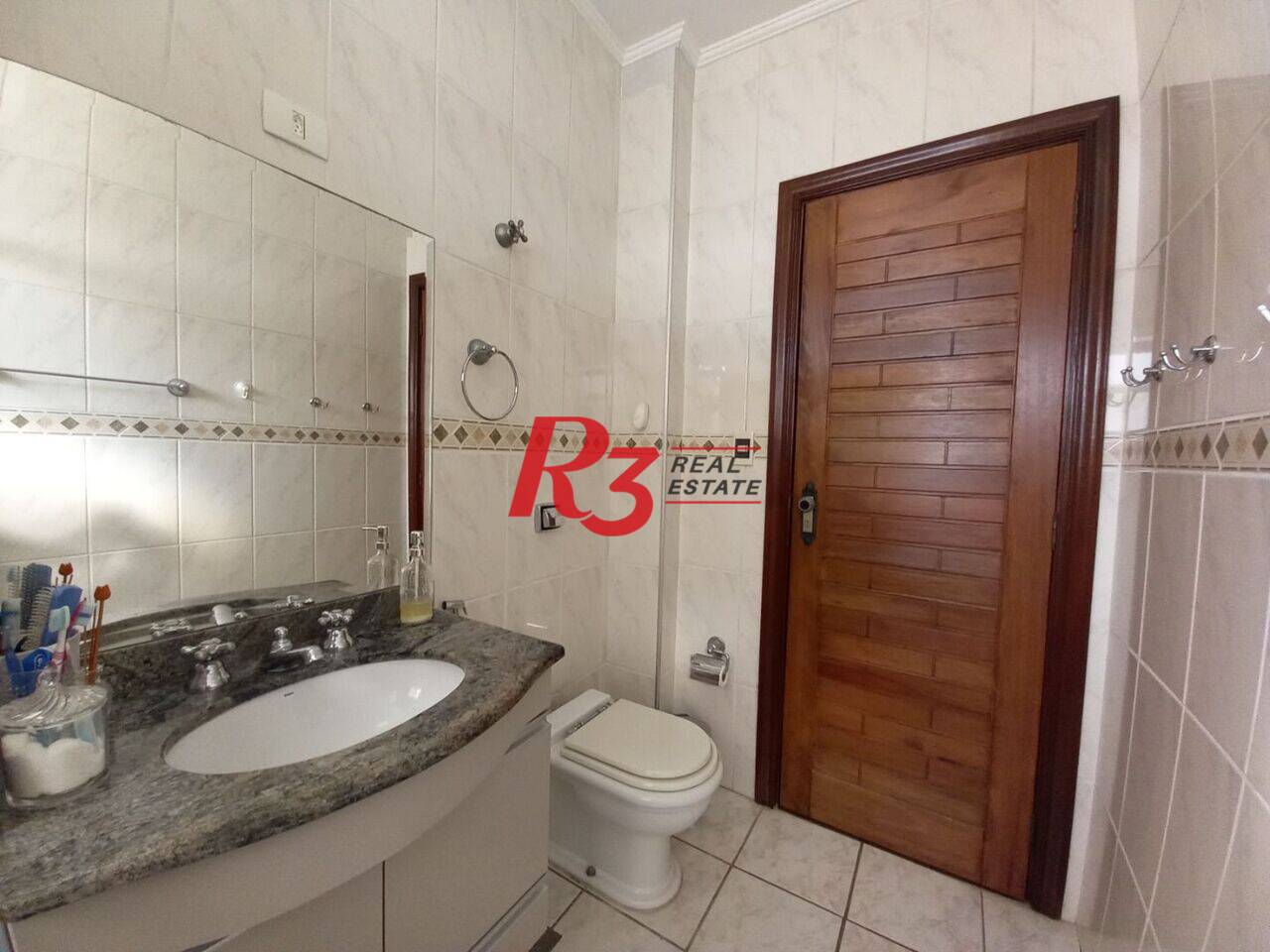 Apartamento Boqueirão, Santos - SP