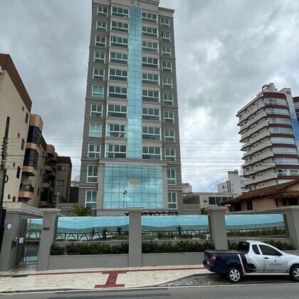 Apartamentos à venda Praia de Armação do Itapocorói