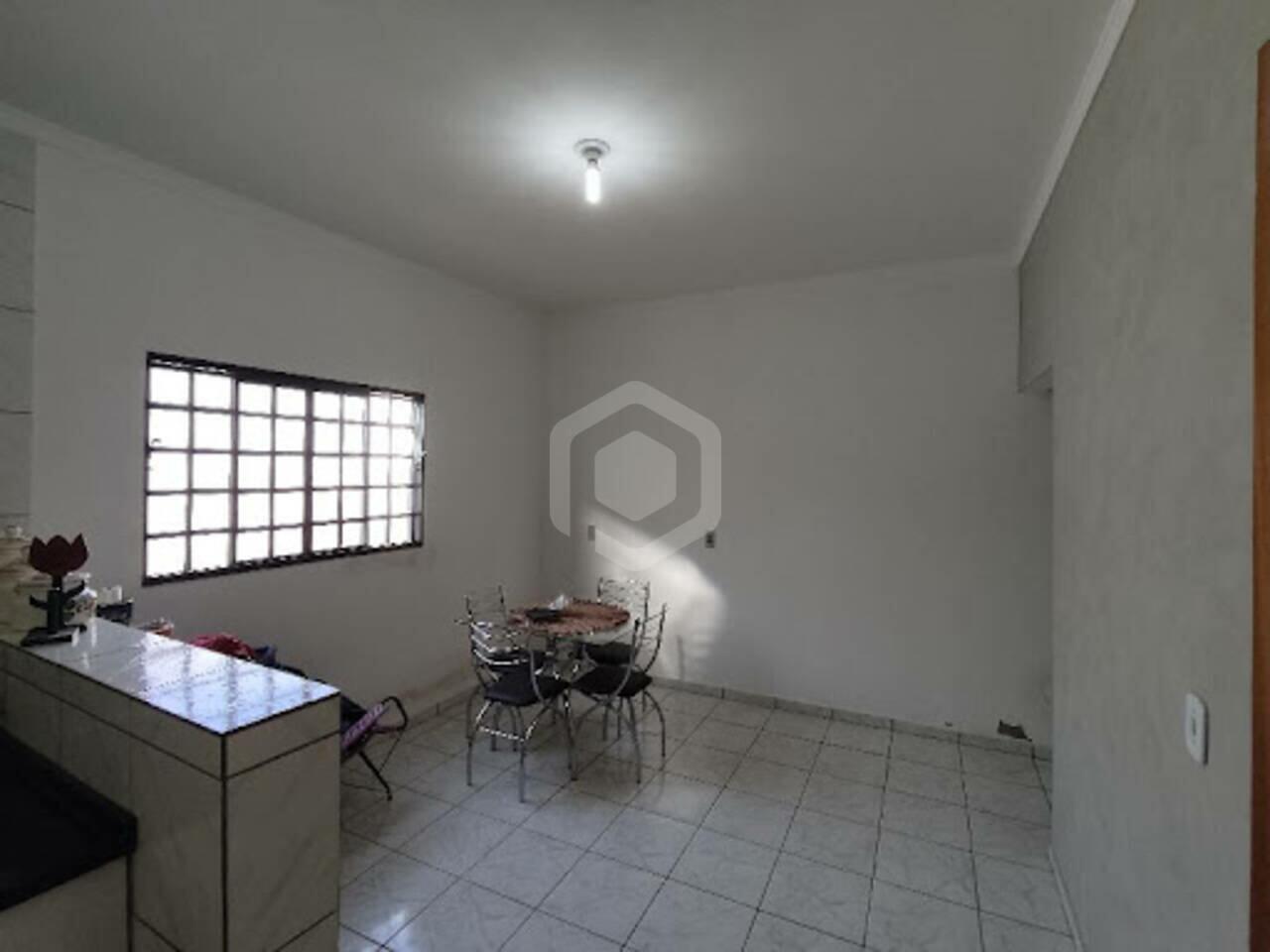 Casa Conjunto Habitacional Jamir D Antônio, Votuporanga - SP