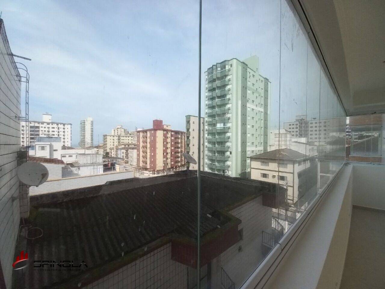 Apartamento Vila Guilhermina, Praia Grande - SP