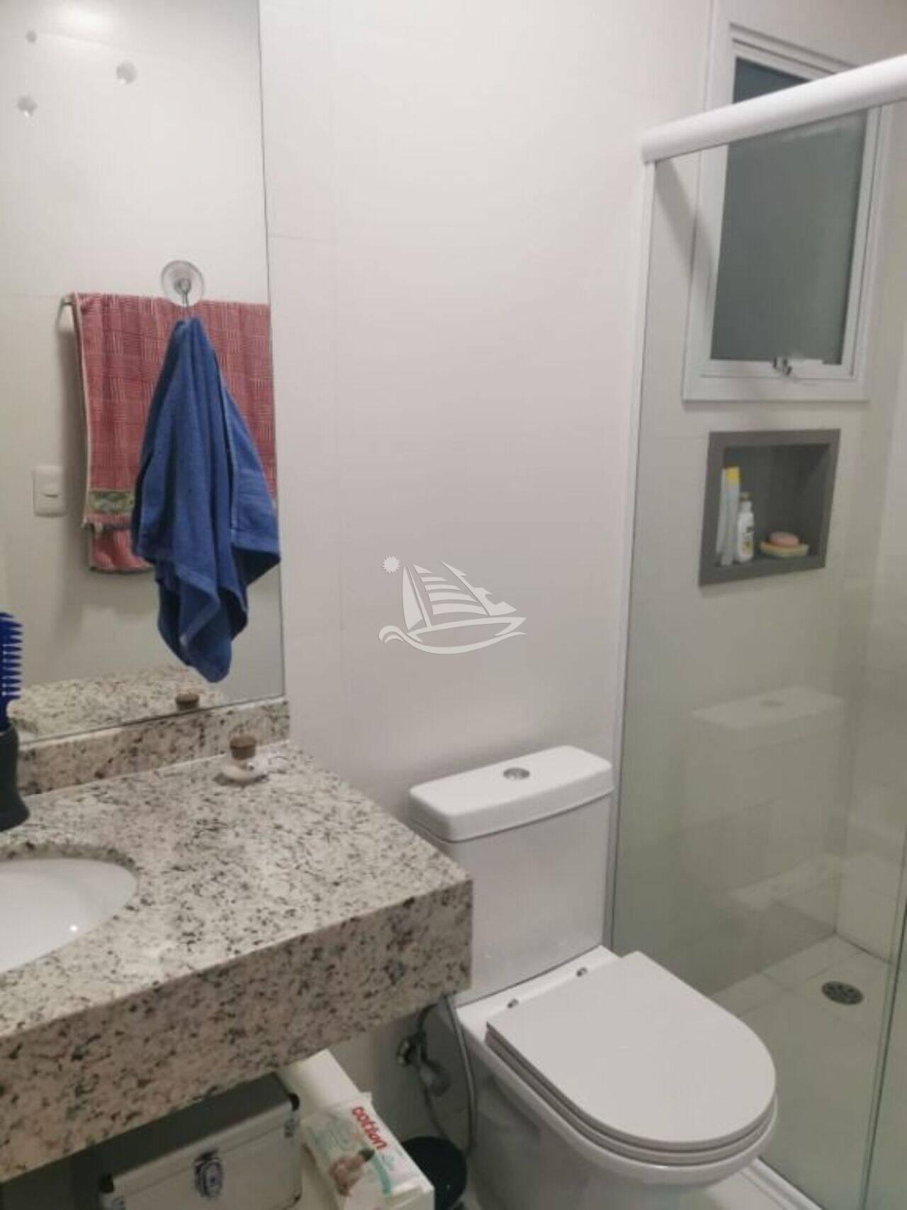 Apartamento Praia das Pitangueiras, Guarujá - SP