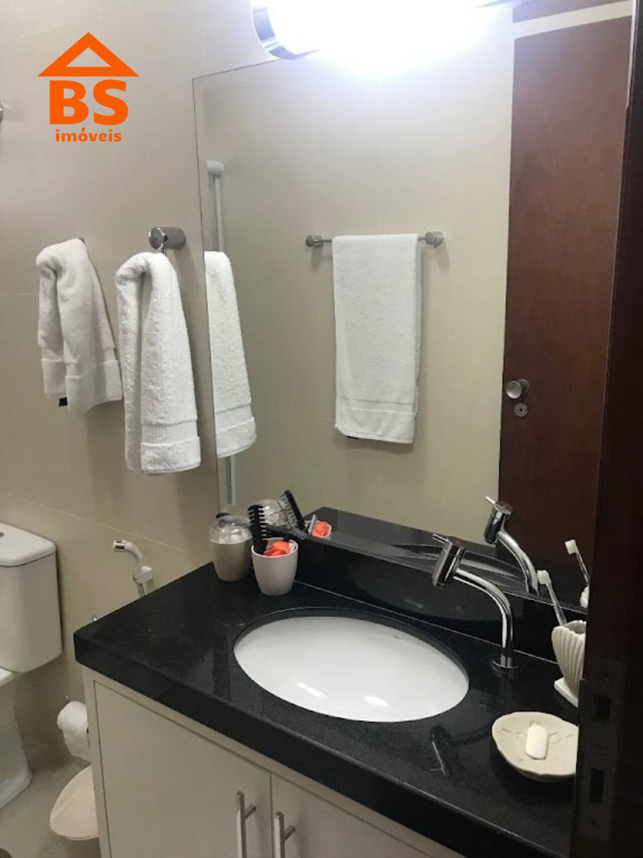 Apartamento Praia das Pitangueiras, Guarujá - SP