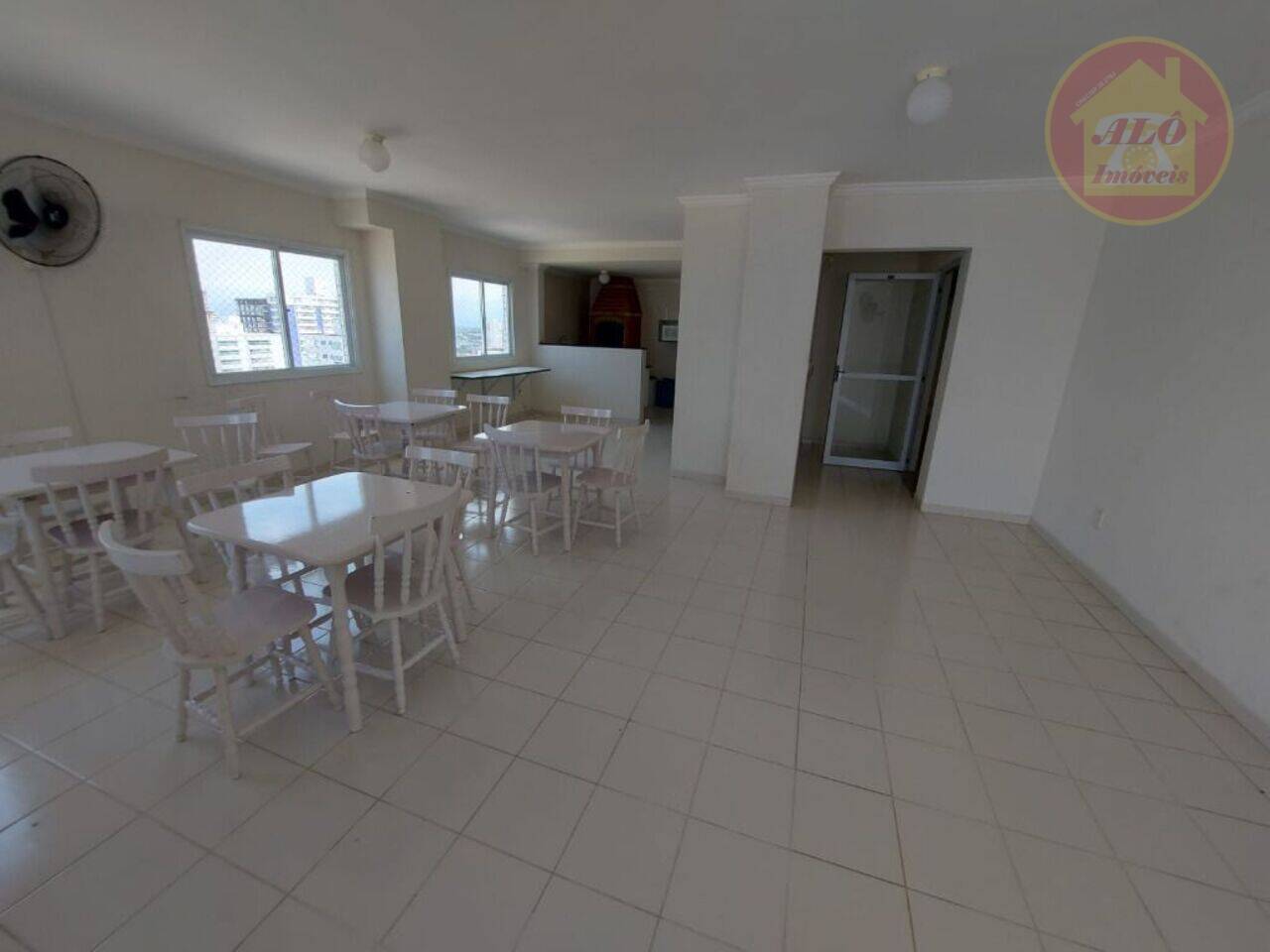 Apartamento Vila Guilhermina, Praia Grande - SP