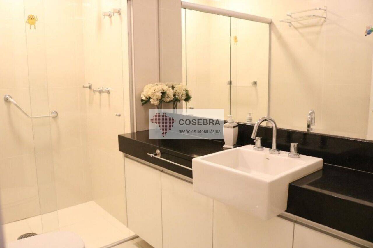 Apartamento Vila Olímpia, São Paulo - SP