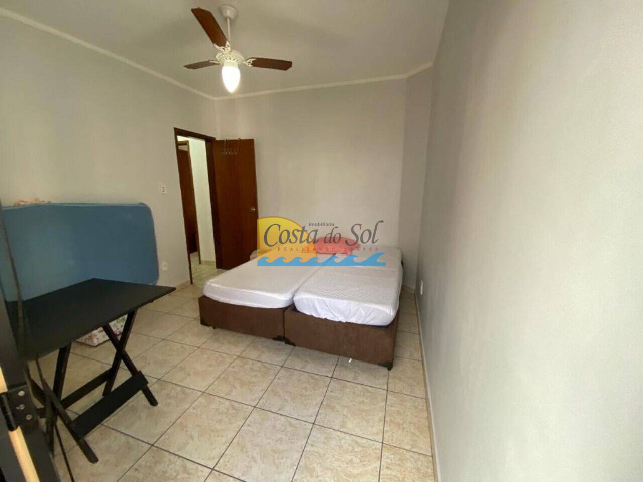 Apartamento Vila Guilhermina, Praia Grande - SP